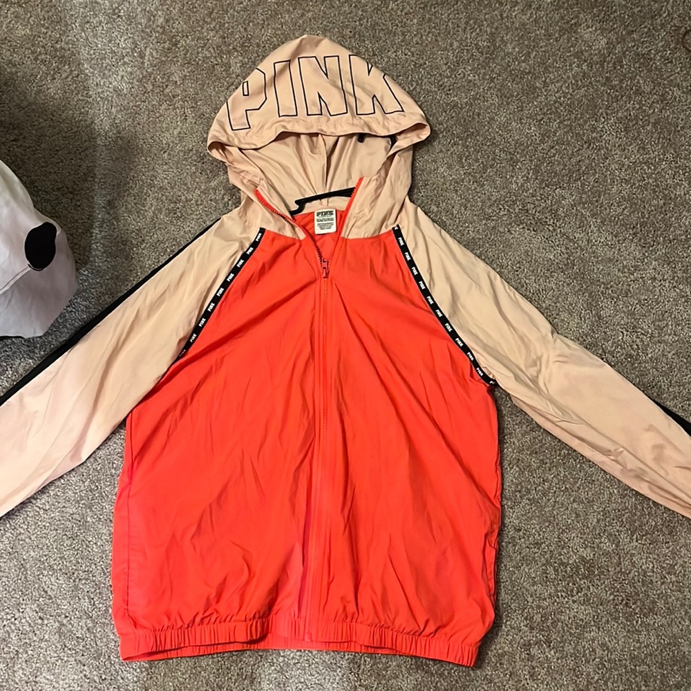 Windbreaker/rain coat pink Victoria’s Secret zip up